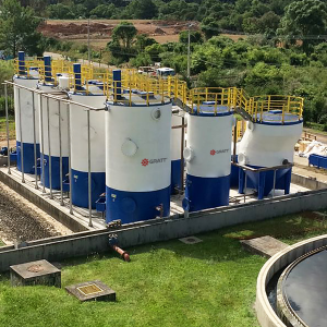 Estação de tratamento de esgoto vertical em PRFV Gratt